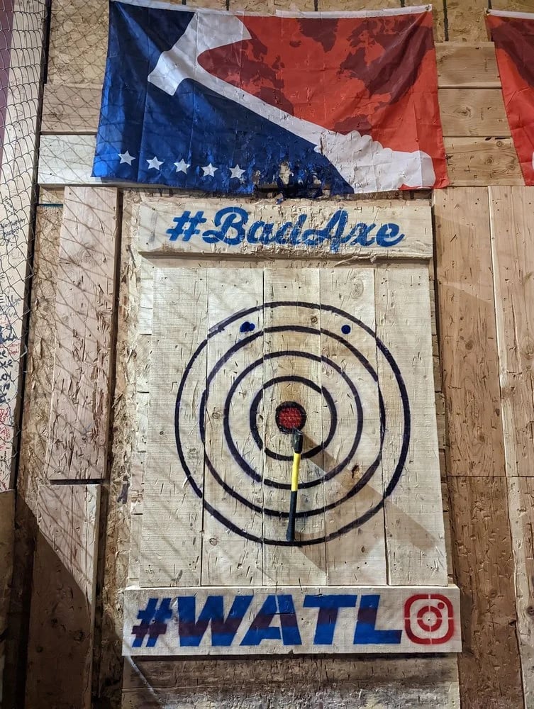 Bad Axe Throwing Chicago West Loop image
