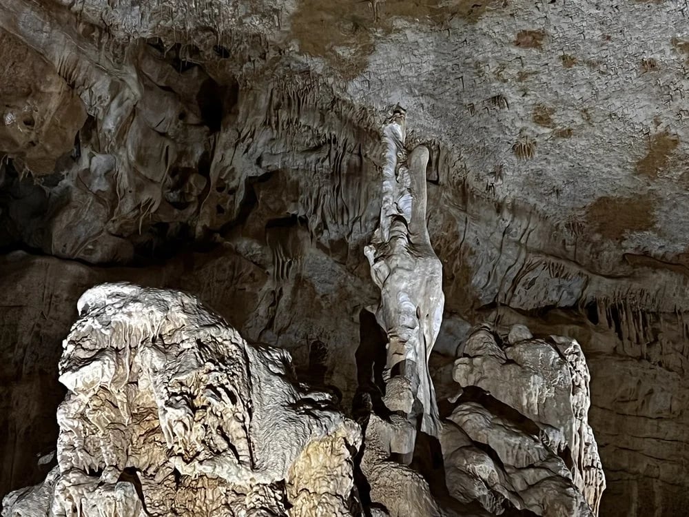 Natural Bridge Caverns image
