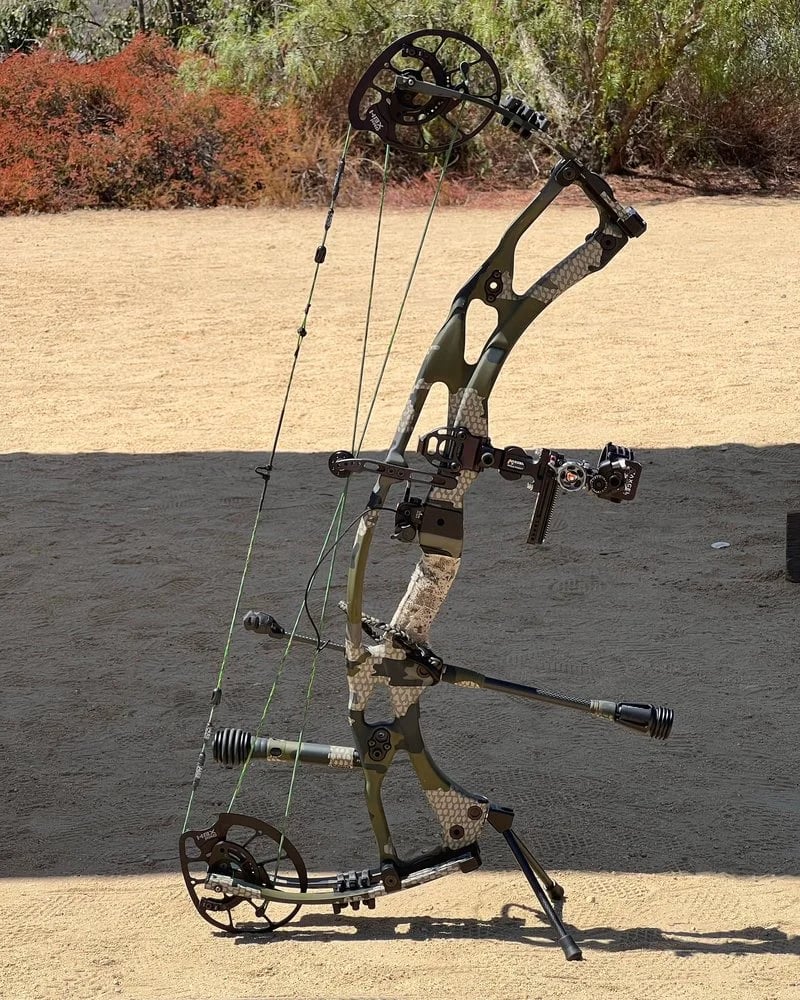 Performance Archery image