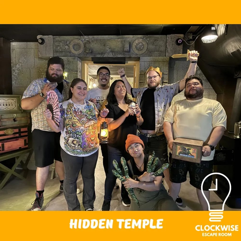 Clockwise Escape Room image