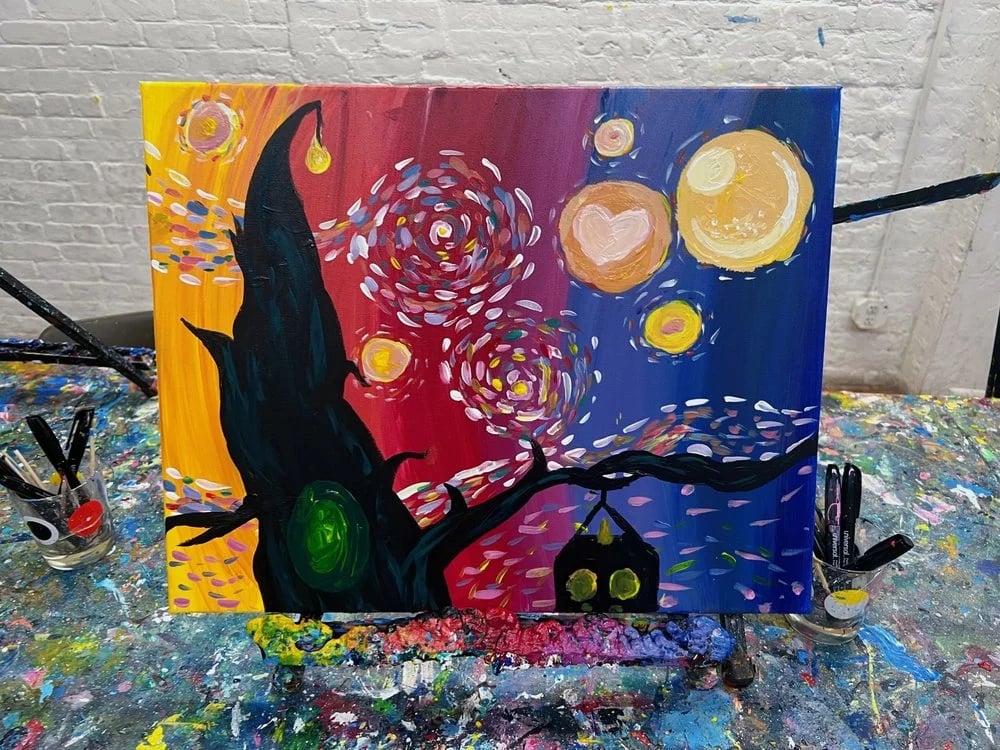 Painting Lounge image