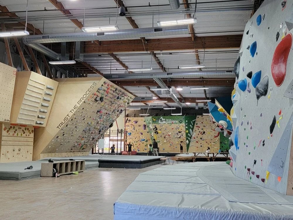 Mesa Rim Climbing Center - Mira Mesa image