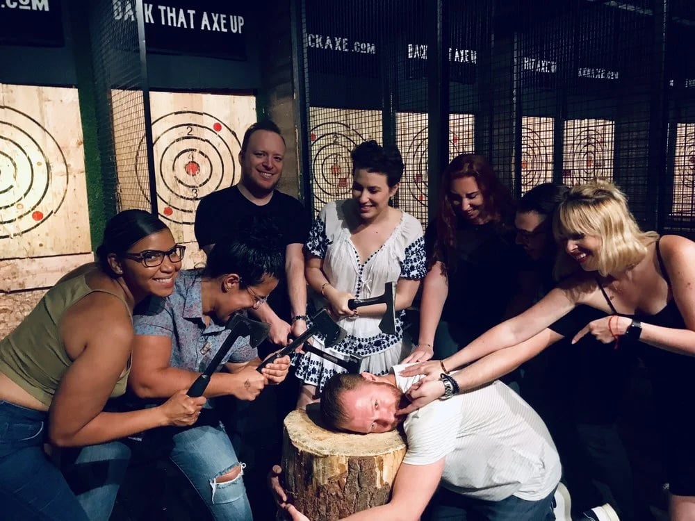Kick Axe Throwing image