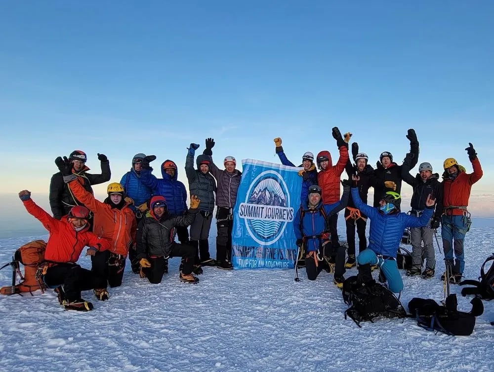 Summit Journeys image