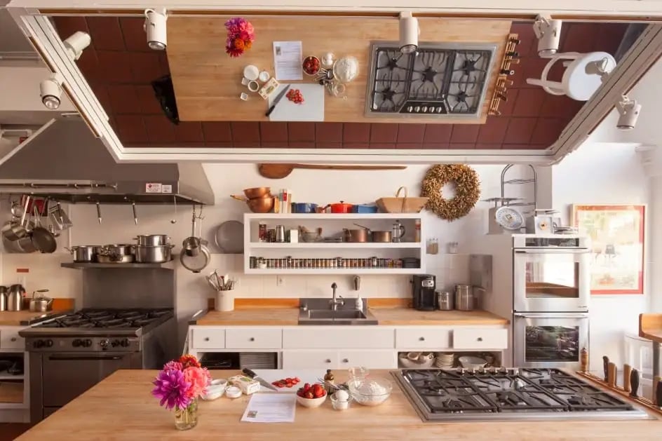 Parties That Cook image
