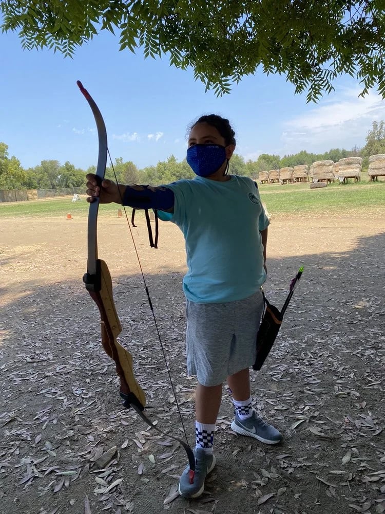 Robertson Archery image