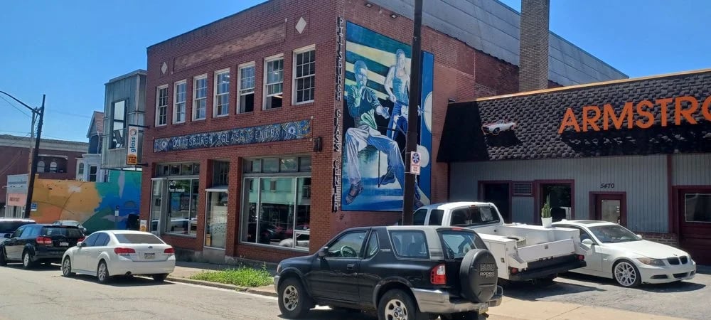 Pittsburgh Glass Center image
