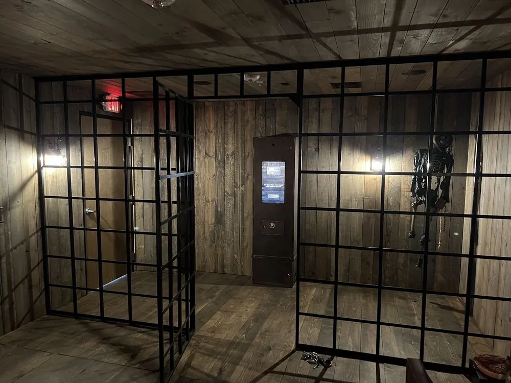 PanIQ Escape Room - Sacramento image