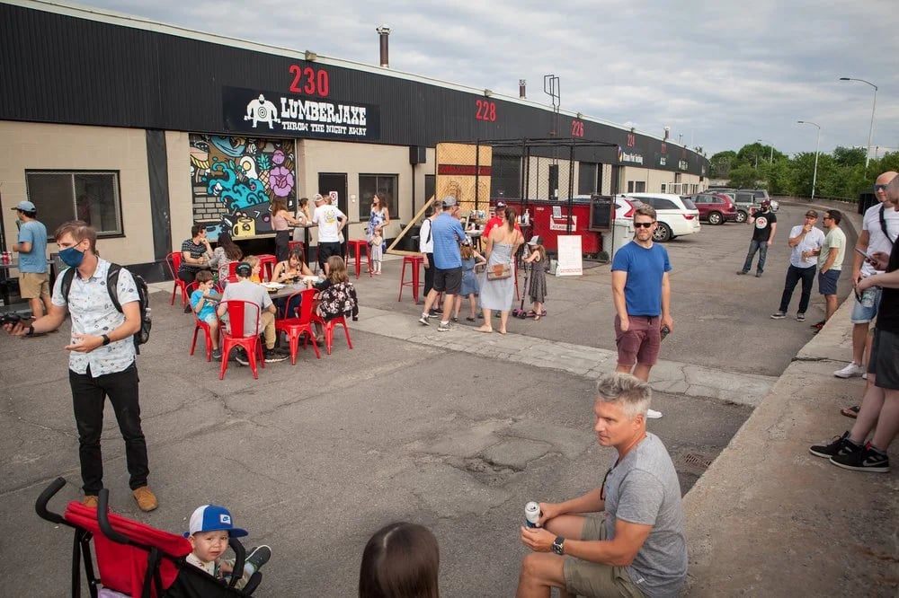 LumberJaxe Axe Throwing Hall image