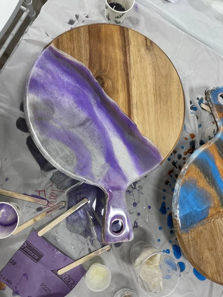 New Leaf Resin Workshops image