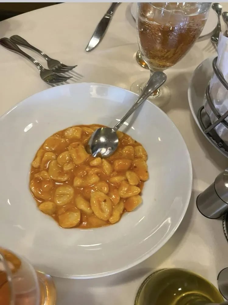 Stretchy Pants Food Tours image