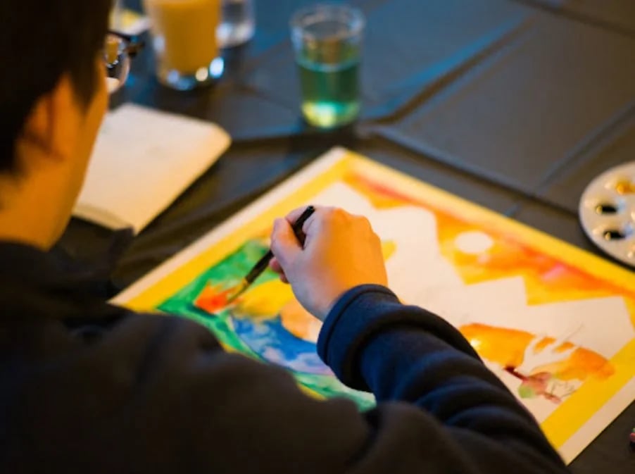 Paint and Pour image