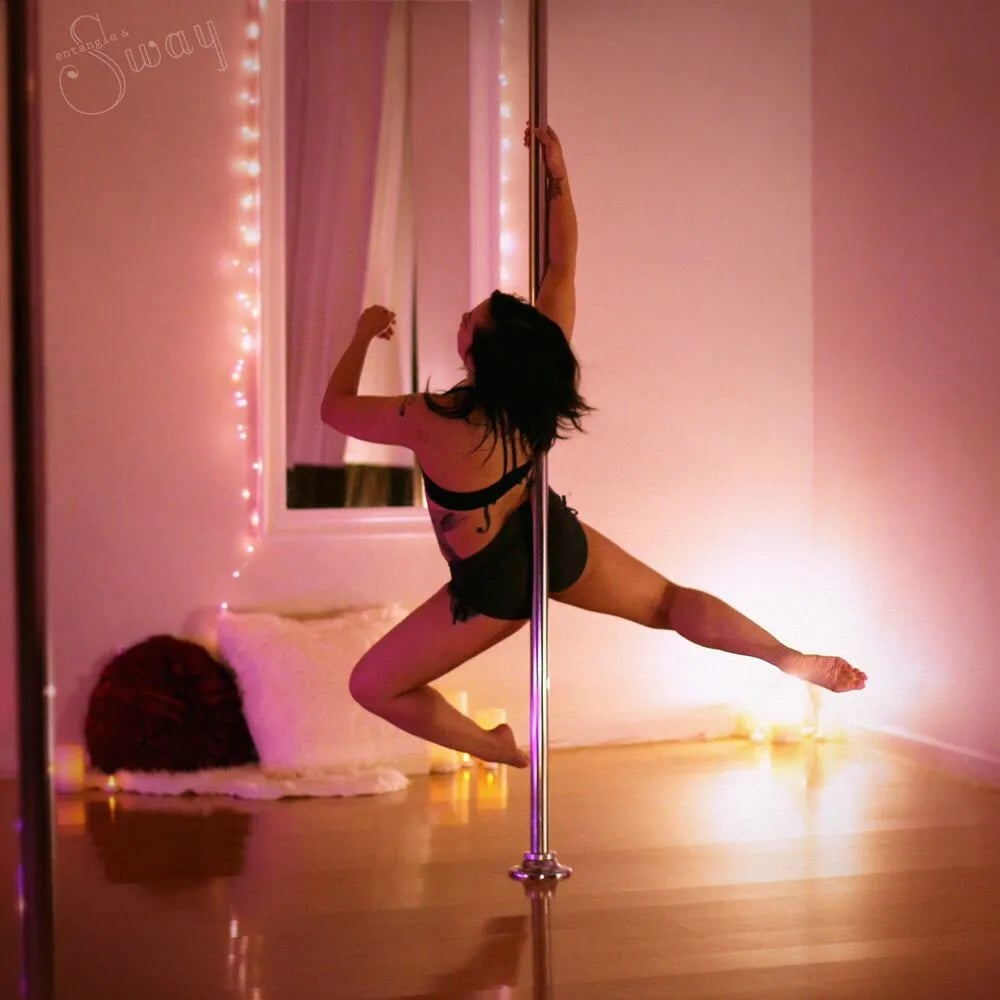 Entangle & Sway image