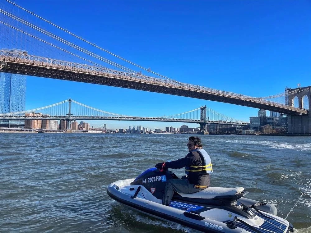 Sea The City Jet Ski image