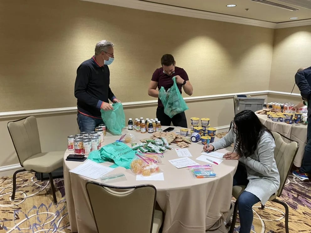 Hands on Orlando image