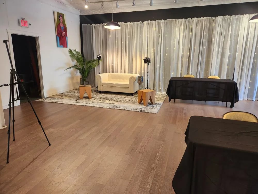 Art Studio 928 image