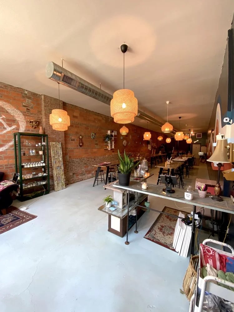 Studio 614 image