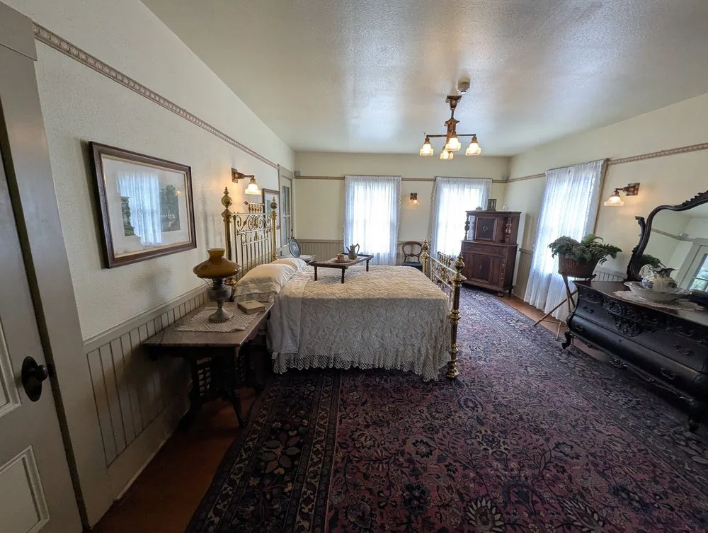 Winchester Mystery House image