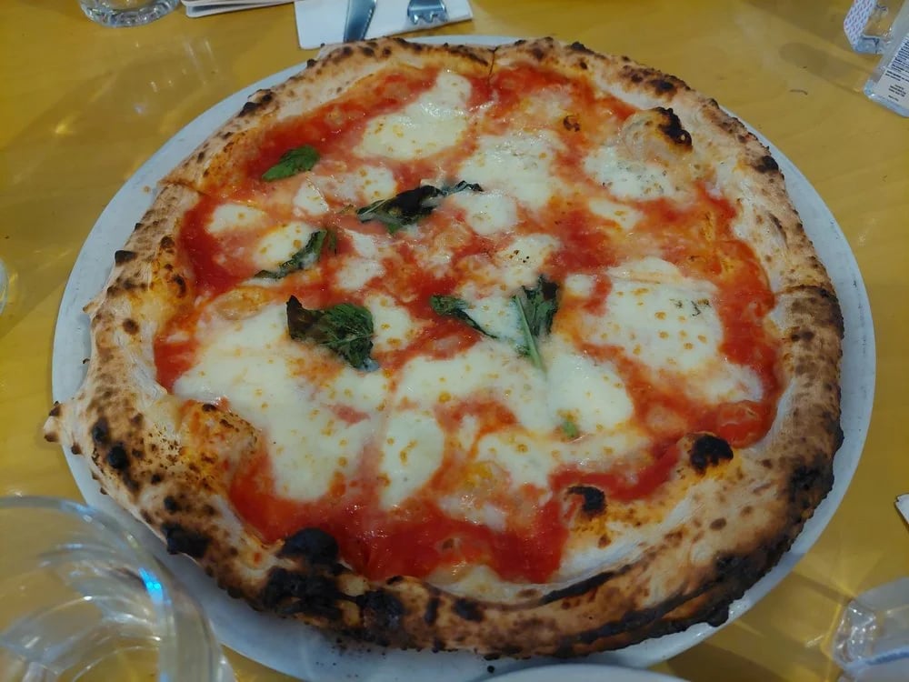 Scott's Pizza Tours image