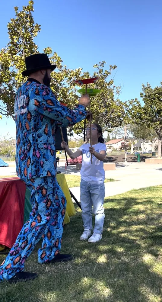 Silly Ricky's Juggling & Fun! image