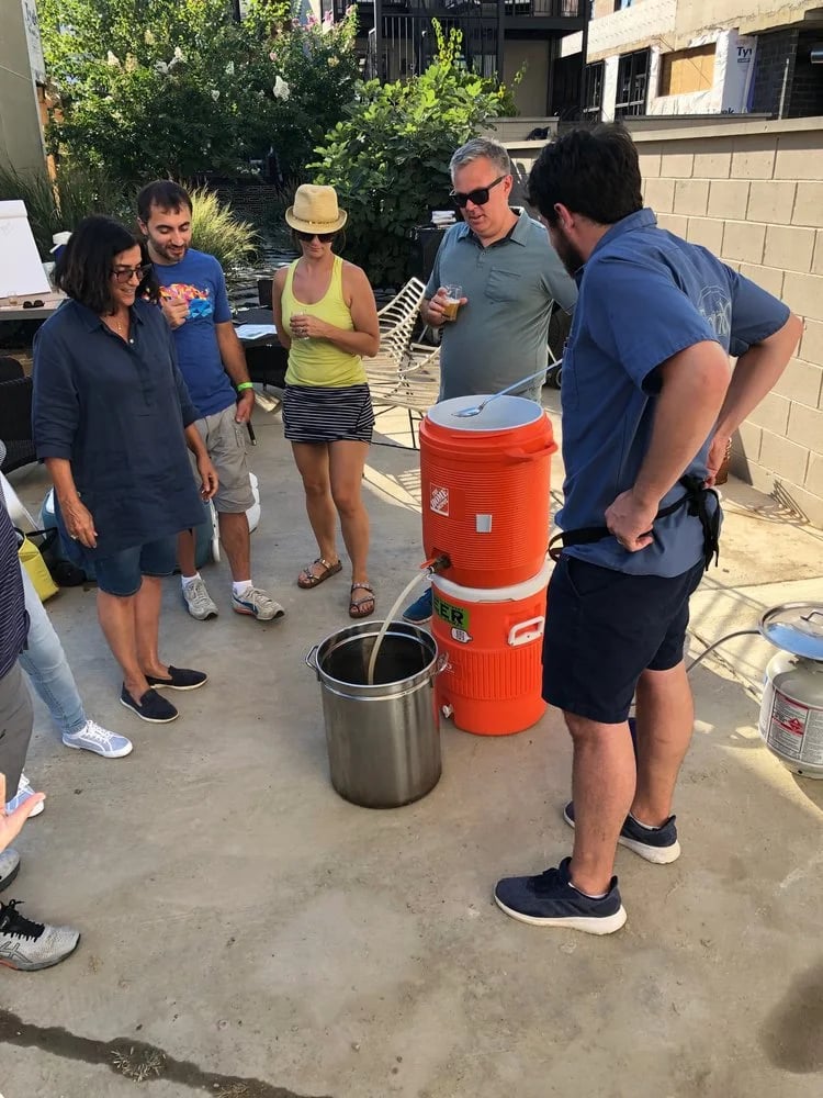 Peninsulas Brewing image