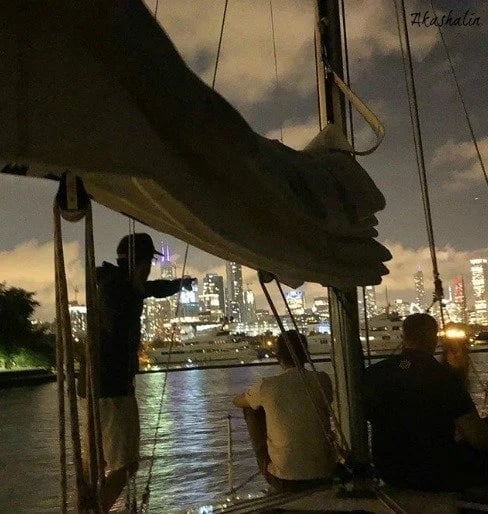 ChicaGo By Boat image