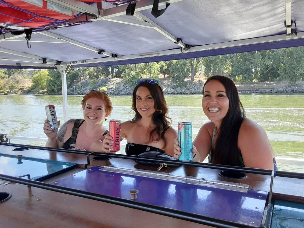 Sac Brew Boat image