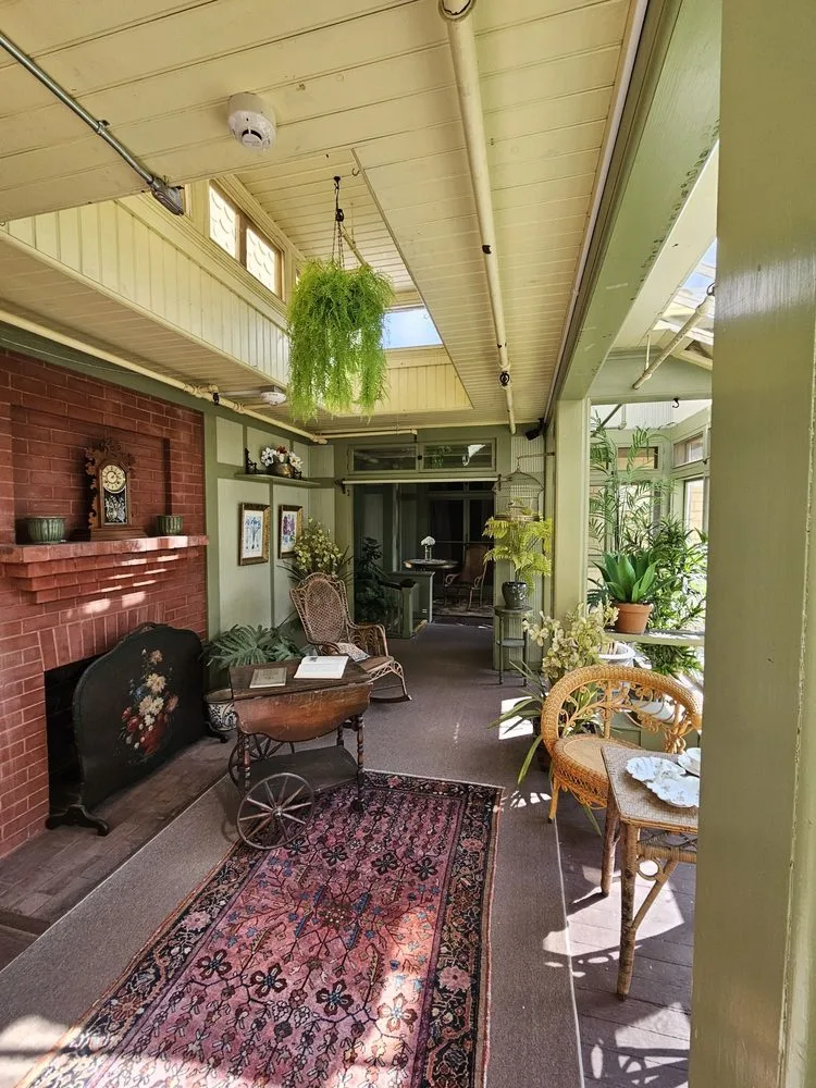 Winchester Mystery House image