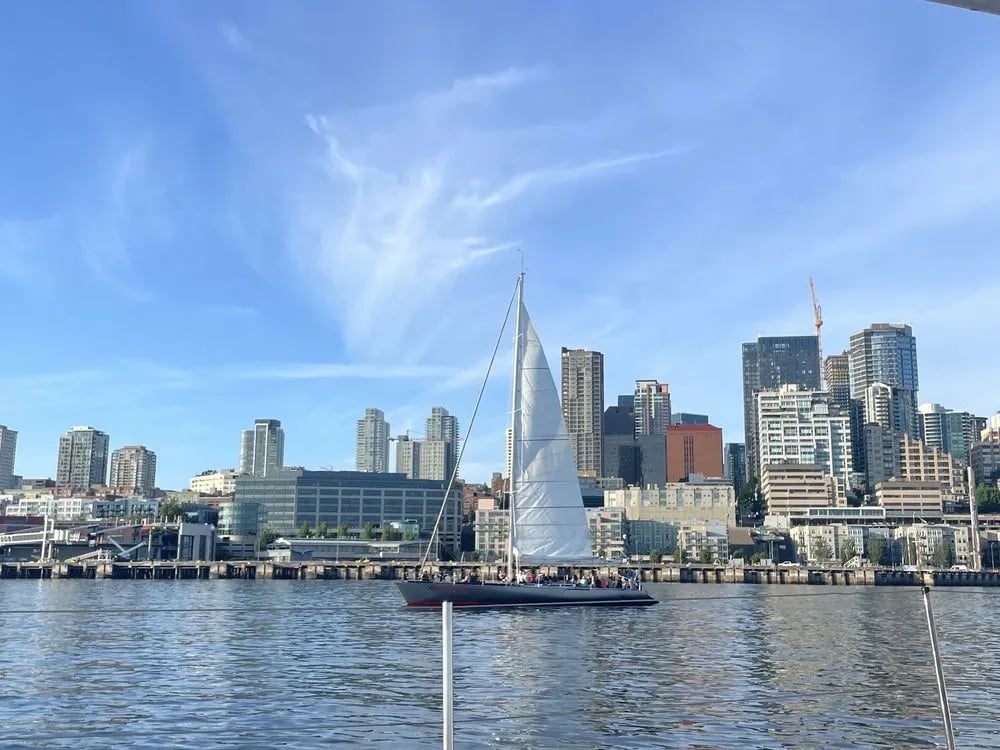 Sailing Seattle image
