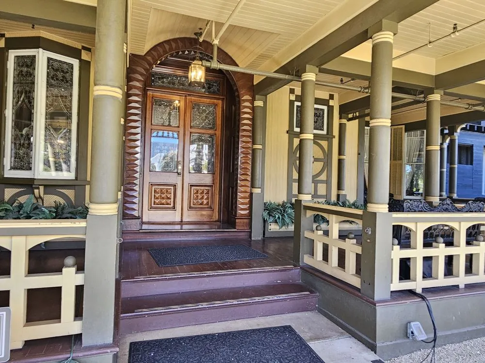Winchester Mystery House image
