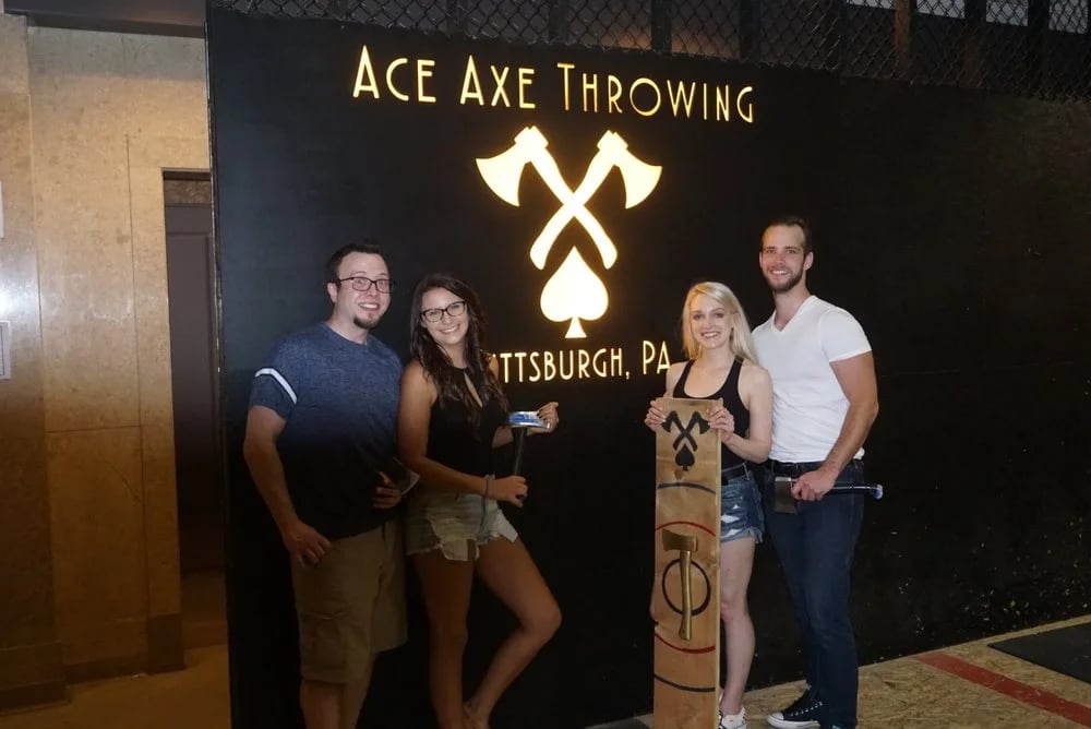Ace Axe Throwing image