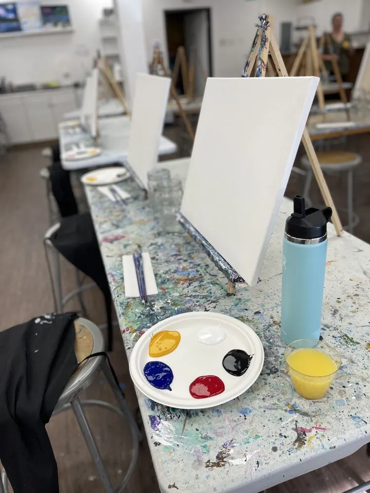 Sipping n' Painting Highland image