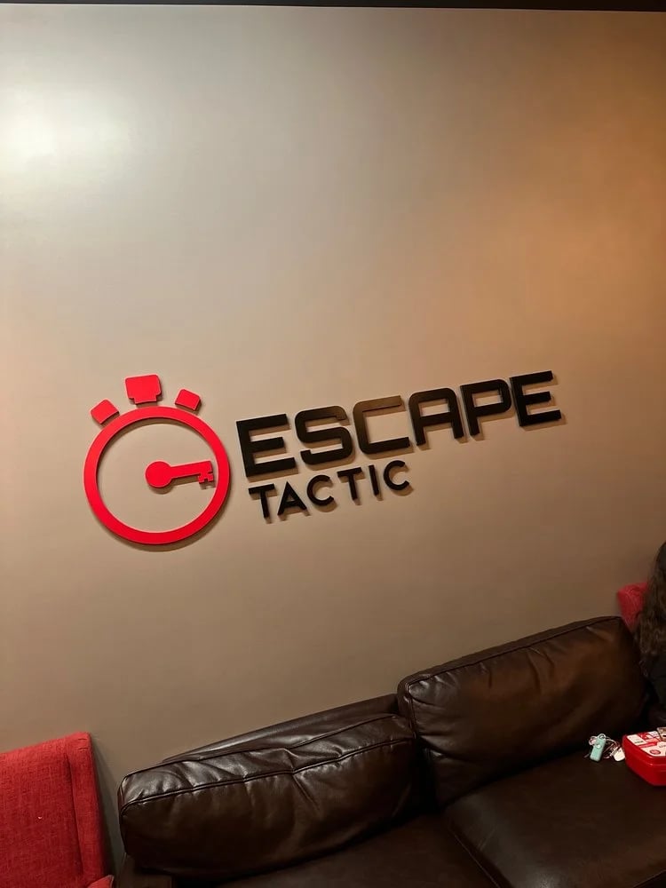 Escape Tactic image