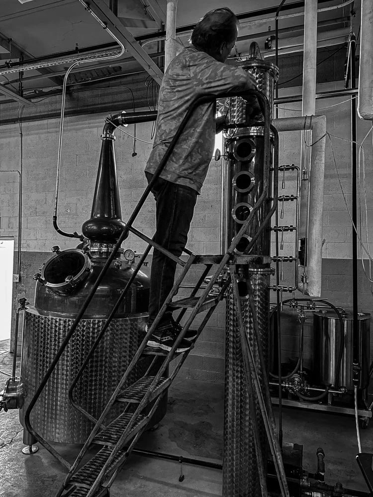 New Artisan Distillery image