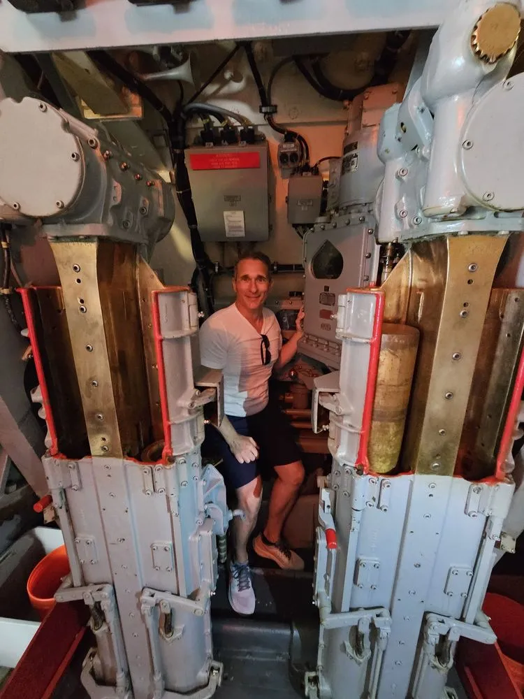 Battleship USS Iowa Museum image