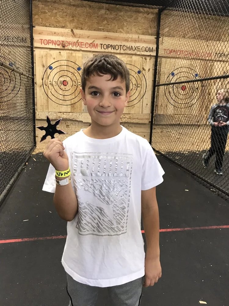 Top Notch Axe Throwing - St Louis image