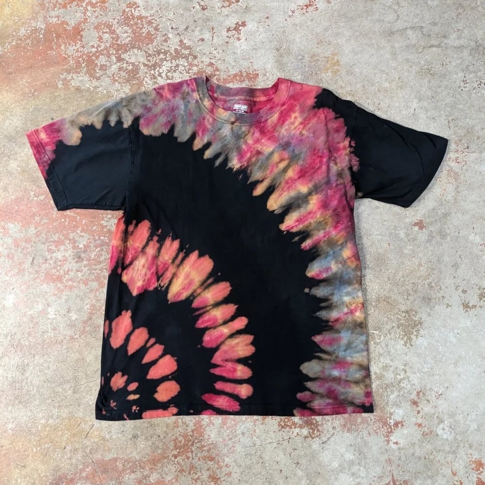 Captain Drips Tie Dye Studio image
