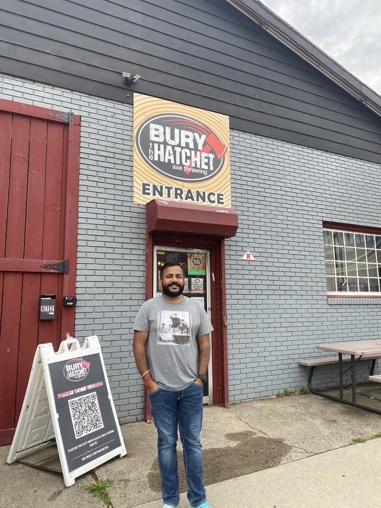 Bury The Hatchet Axe Throwing- Bloomfield image