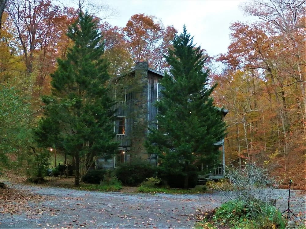 Hachland Hill image
