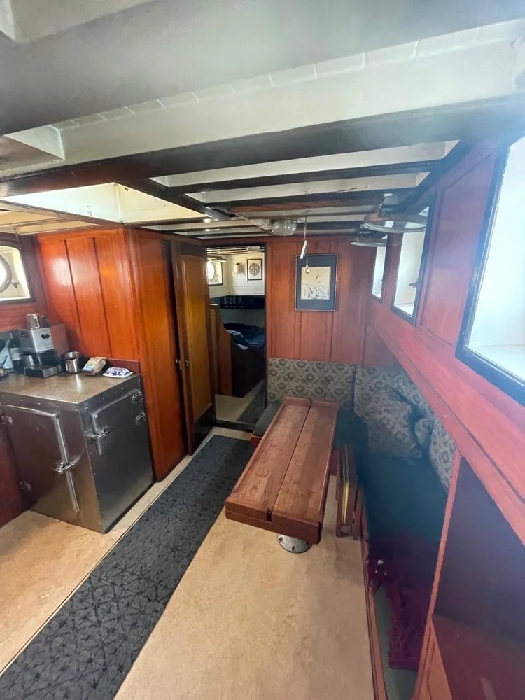 Seattle Boat Cruise image