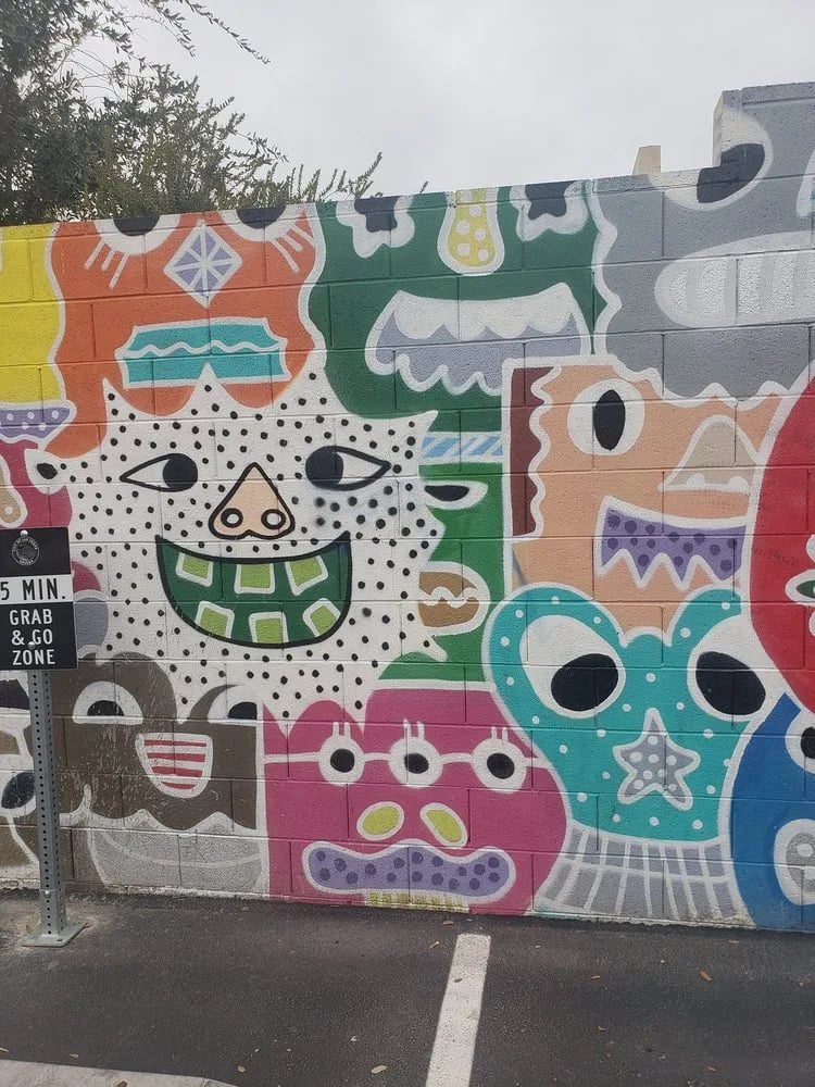 Escapely image