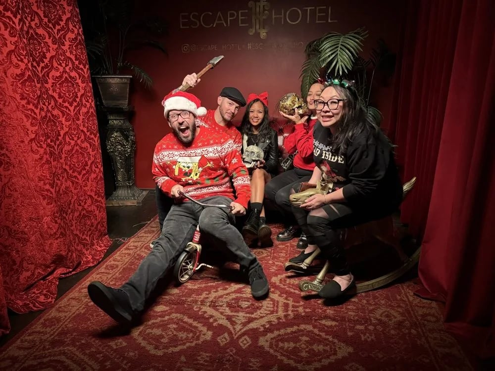 Escape Hotel image