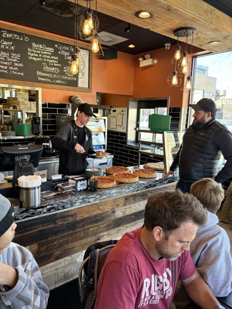 Chicago Pizza Tours image