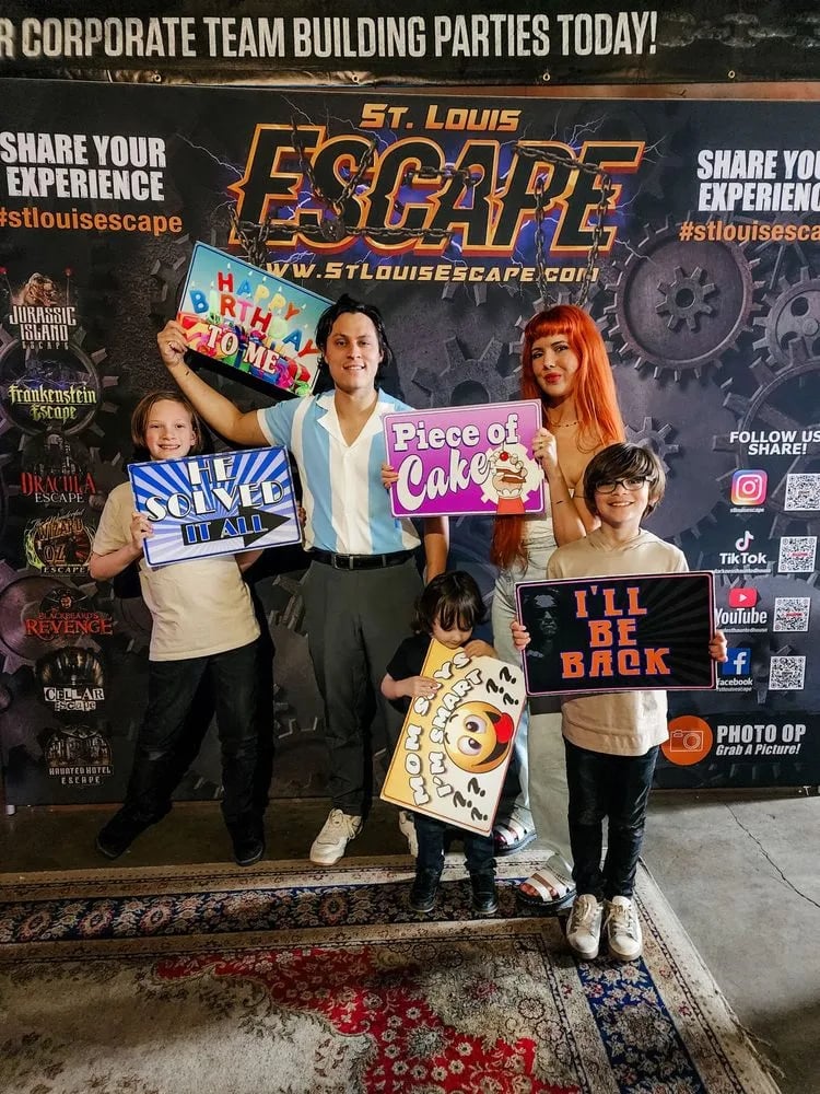 St Louis Escape image
