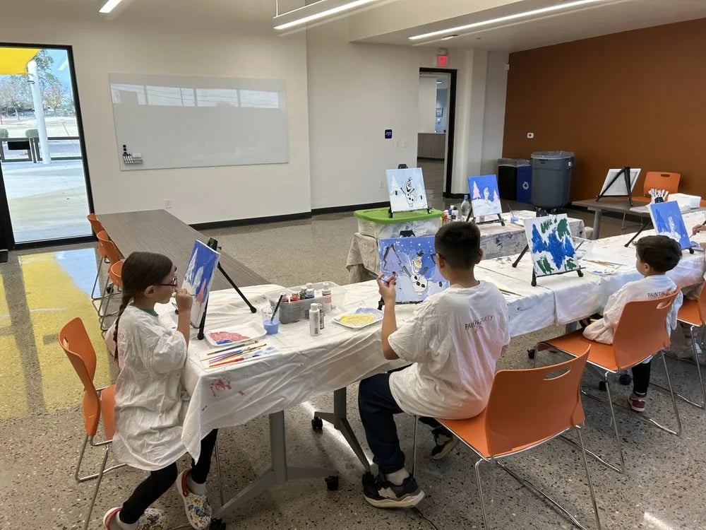 Paint The Party Mobile Art Studio image