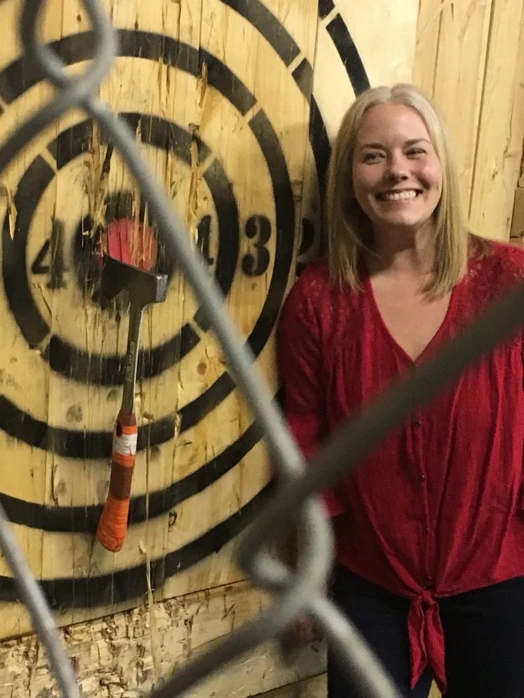 Class Axe Throwing image