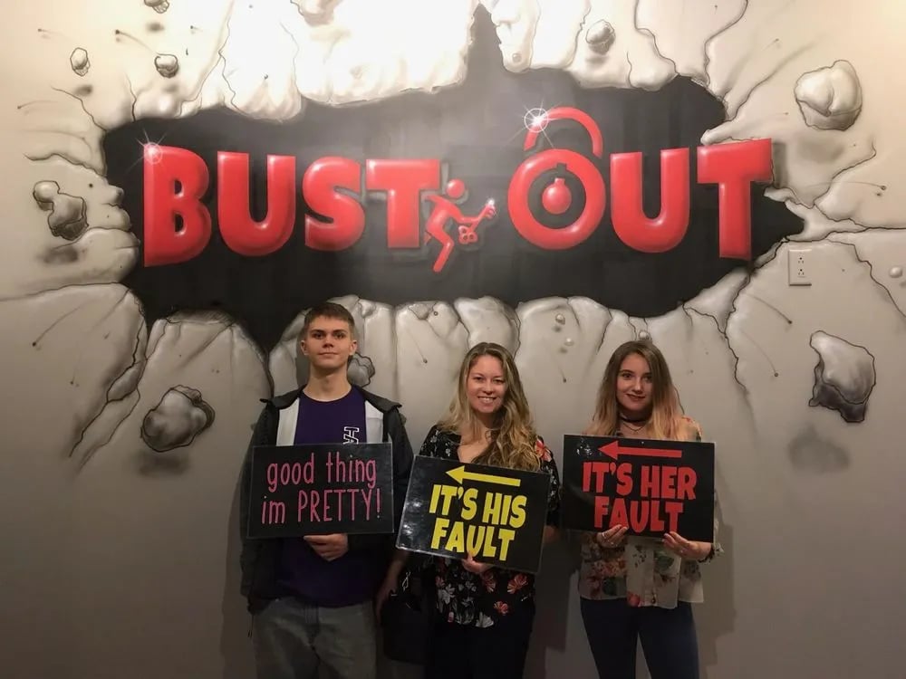 Bust Out Escape Room image