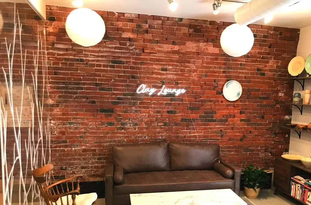 Clay Lounge image