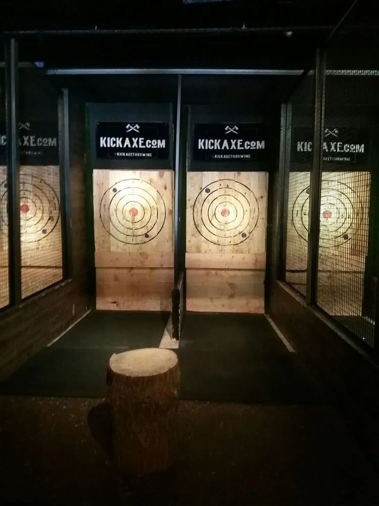 Kick Axe Throwing image