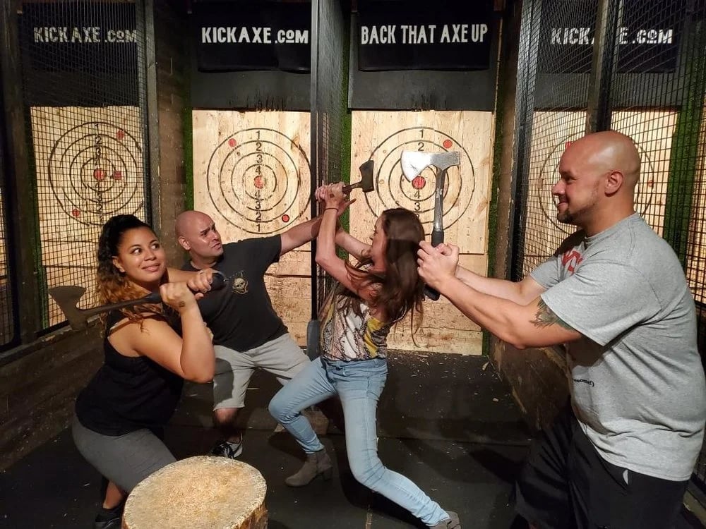 Kick Axe Throwing image